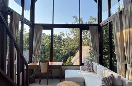 Nyambu Villa | Luxury Riverside Cabins at Nunu Bali