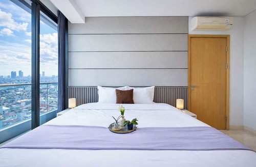 Central Jakarta Apartment | Comfy 2Br With City View At Capitol Suites Apartment