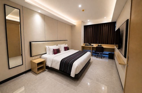 Mataram Hotel | Prime Plaza Hotel Mataram