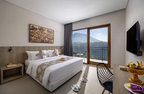 Menanga Hotel | Tapa Agung View Hotel & Restaurant