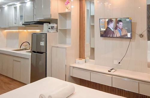 Panakkukang Apartment | Cozy Living Studio At Apartment Delft Ciputra Makassar