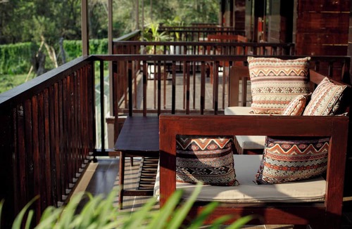 Beraban Hotel | Alpha Wolf Lodge