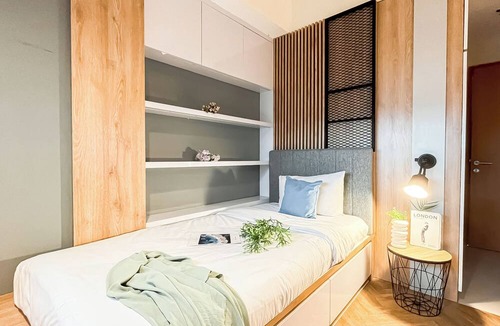 Pondokcina Apartment | Wooden Nest 2Br Without Living Room At Evenciio Margonda Apartment
