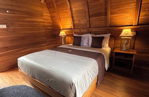 Bedugul Cabin | MR GLAMPING & VILLA