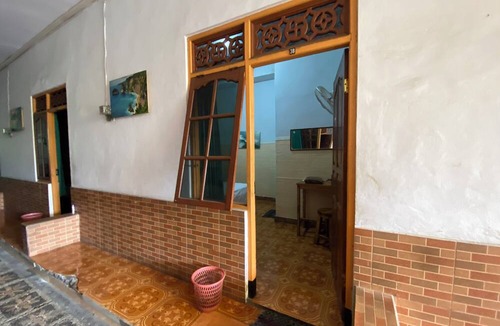 Semarapura Hotel | OYO 94783 Wakasih Homestay