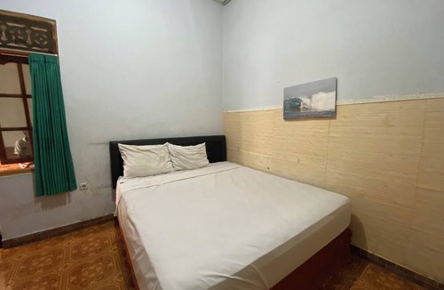 Semarapura Hotel | OYO 94783 Wakasih Homestay