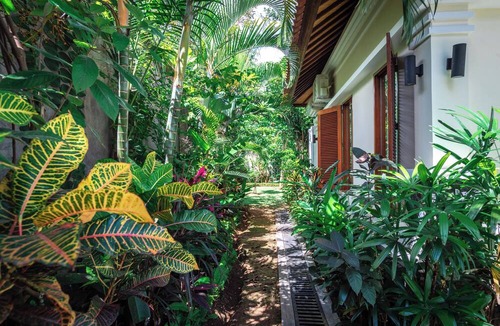 Kalibukbuk Hotel | Villa Mata Hari