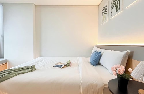 Pantai Indah Kapuk Apartment | Relaxing And Stylish 1Br At Gold Coast Apartment