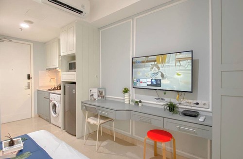 Pantai Indah Kapuk Apartment | Pleasant Studio Room At Gold Coast Apartment
