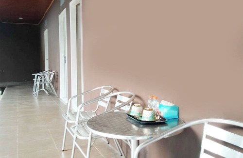 Bekasi House | Guest House GS Syariah Taman Keluarga