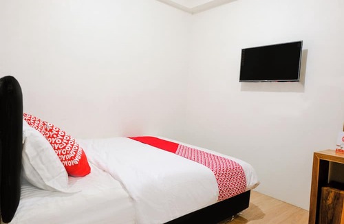 Blimbing Hotel | Hotel O D&a Guesthouse Syariah And Rent Car