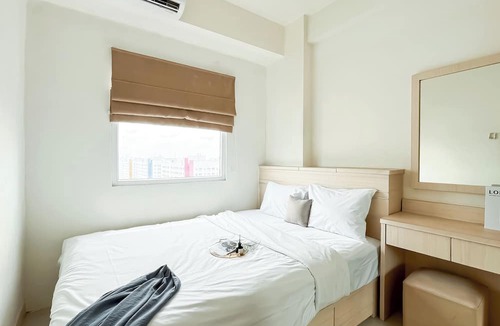 Rawasari Apartment | Restful And Homey 2Br At Green Pramuka City Apartment
