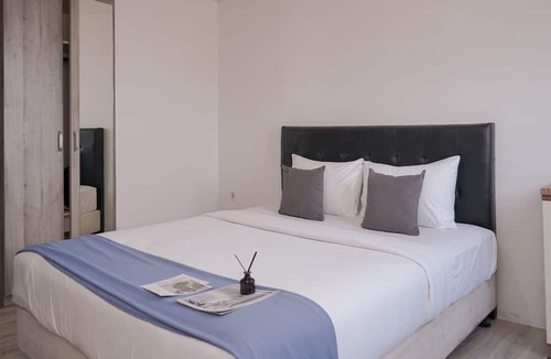 Pondok Aren Apartment | Comfy Studio Room at Bintaro Icon Apartment