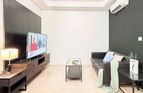 Pancoran Apartment | Well Designed 1BR Apartment L'Avenue Pancoran