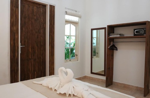 Legian Villa | Villa The White House Seminyak