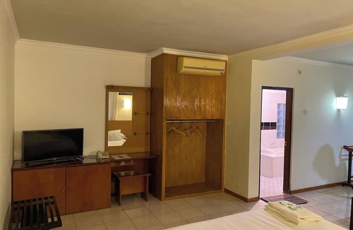 Patrang Hotel | Hotel Lestari