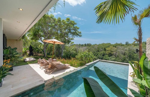 Ungasan Villa | The Luminous Villa Uluwatu