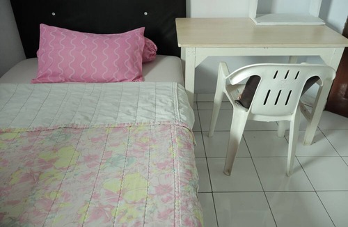 Tomohon Bed & Breakfast | Chrisma Bed and Breakfast