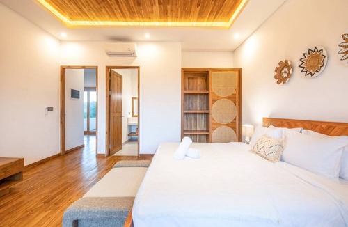 Pecatu Villa | Breeze Opulent 6 BR in With Ocean View 5 Mins to Savaya