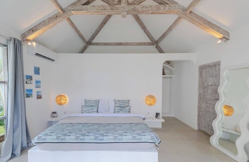 Nakula Villa | Villa Cocodrilos 1 by Pertama Stay