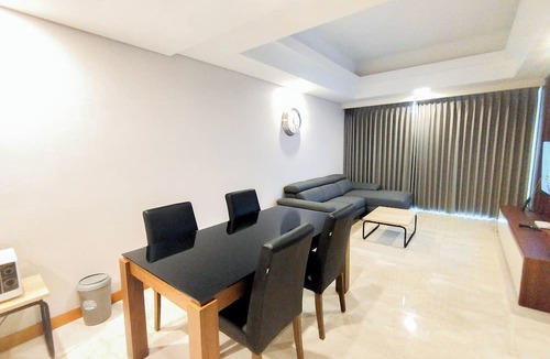 Surabaya Apartment | 2Br Luxurious And Spacious Apartment At One East Penthouse Residence