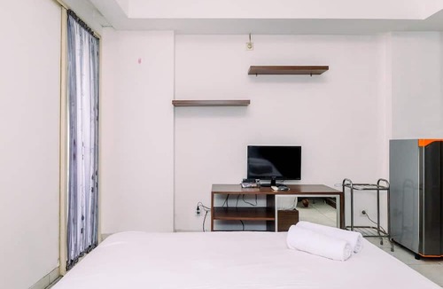 Pondokcina Apartment | Nice And Wonderful Studio At Margonda Residence 2 Apartment