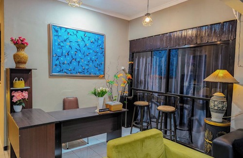 Purwokerto Hotel | Oemah 85 Syariah