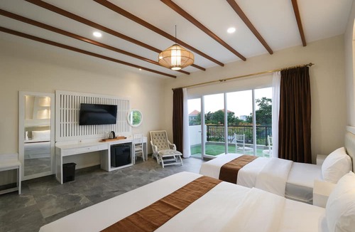 Pecatu Hotel | Flamingo Aquila
