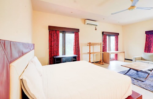 Kesiman Hotel | Collection O Putri Inn Homestay