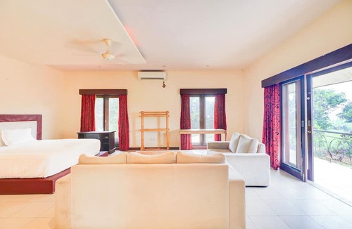 Kesiman Hotel | Collection O Putri Inn Homestay
