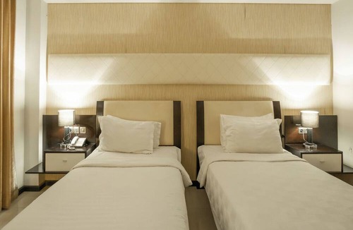Denpasar Barat Hotel | Princess Keisha By SECOM