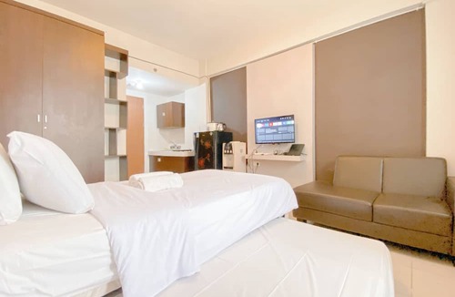 Cileunyi Apartment | The Artisan Abode Studio Room At Pinewood Apartment