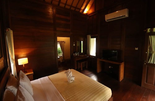 Tanjung Hotel | Mina Tanjung Hotel