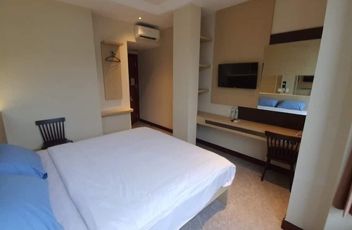 Kelapa Gading Barat Hotel | MP Hotel Kelapa Gading