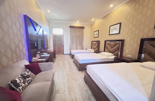 Tembalang Hotel | Niwa Canting By Zuzu