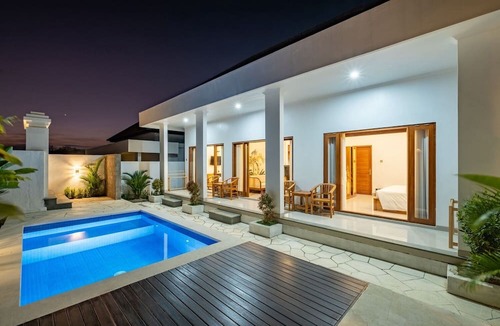 Kutuh Hotel | Cove D'Ancak and Bungalow