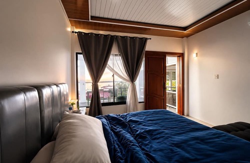 Bawomataluo House | Raffiel Nias