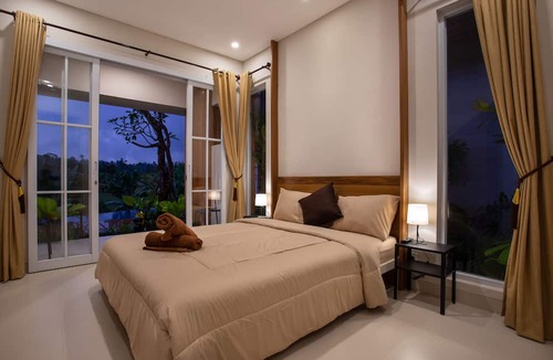 Tua Hotel | Griya D'Carik