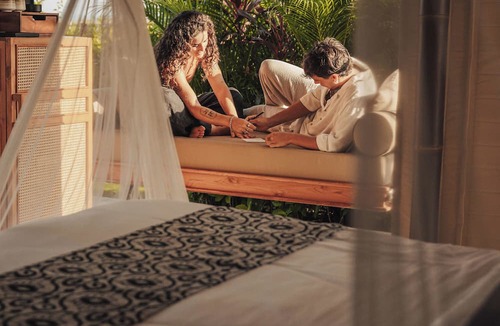 Sawangan Resort | Glamp Nusa