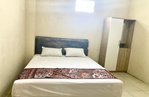 Klaten Selatan Hotel | Hotel O Delia Inn Syariah