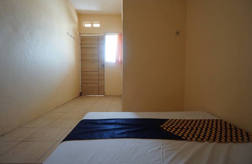 Sedati Hotel | Hotel O Homestay Bu Sun SyariahNearTaman Rekreasi & Pemandian Taman Suruh