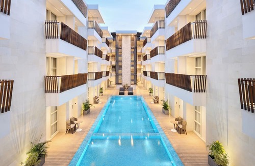 Sunset Road Hotel | Holiday Inn Express Bali Sunset Road by IHG