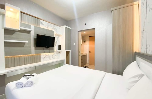 Jatingaleh Apartment | Cozy Stay And Tidy 1Br The Alton Apartment