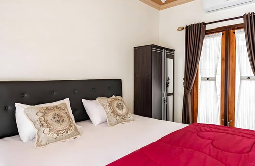 Kaliasem Hotel | Belvilla Calm Haven Amabela Garden Lovina BeachNearLovina Beach
