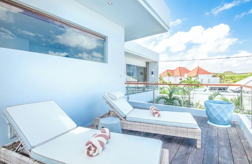 Berawa Cottage | Chic 2BR Villas, Brawah Hub, 300m to Coastal Bliss