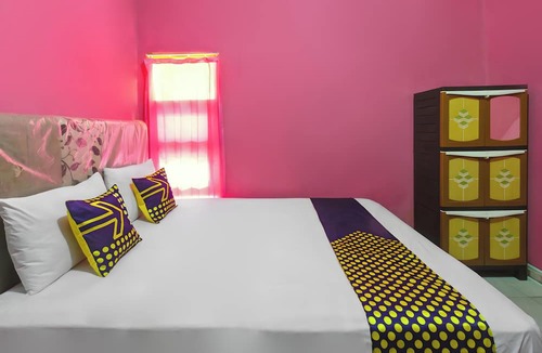 Mataram Hotel | OYO Life 93405 Montong Are Residence