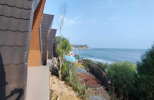 Wonogiri Hotel | Palette 93389 Osanna Beach Resort