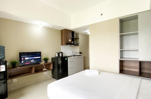 Duren Sawit Apartment | Modern Studio at LRT City Jatibening Apartment