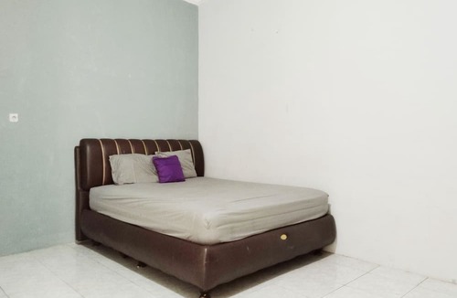 Kalimalang Hotel | SMAN House powered by Cocotel
