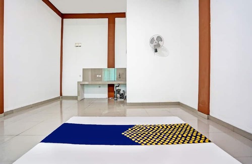 Pekalongan Hotel | Hotel O Wisma Subur Syariah